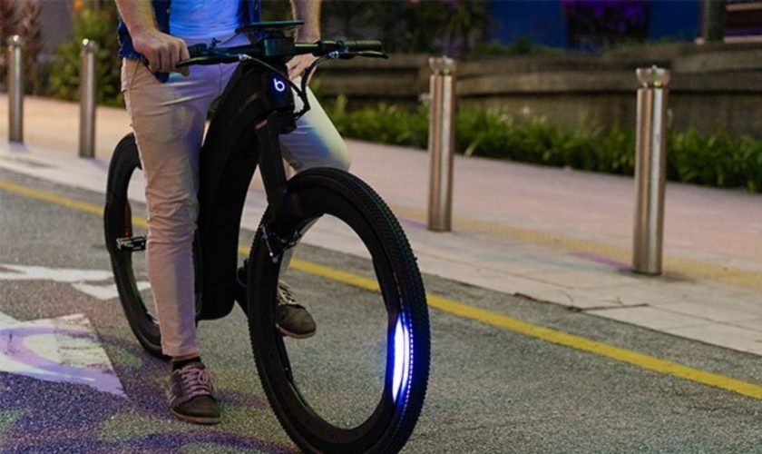 Reevo : The Hubless E-Bike